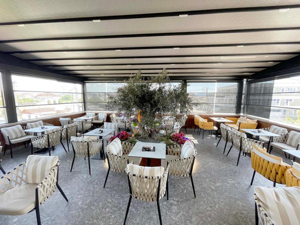 White Crown Hotel Kamez 外观 照片