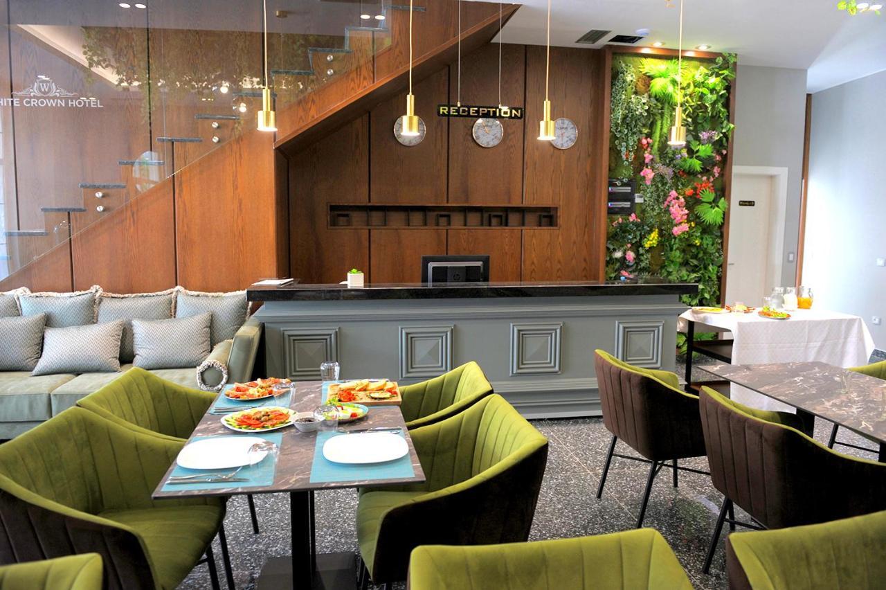 White Crown Hotel Kamez 外观 照片
