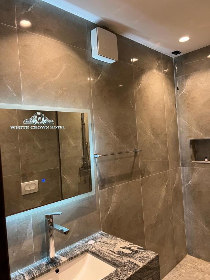 White Crown Hotel Kamez 外观 照片